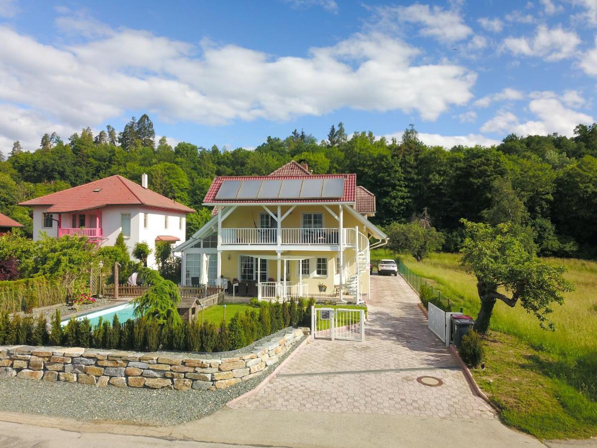 Villa Schaller - Apartment Krumpendorf ภายนอก รูปภาพ