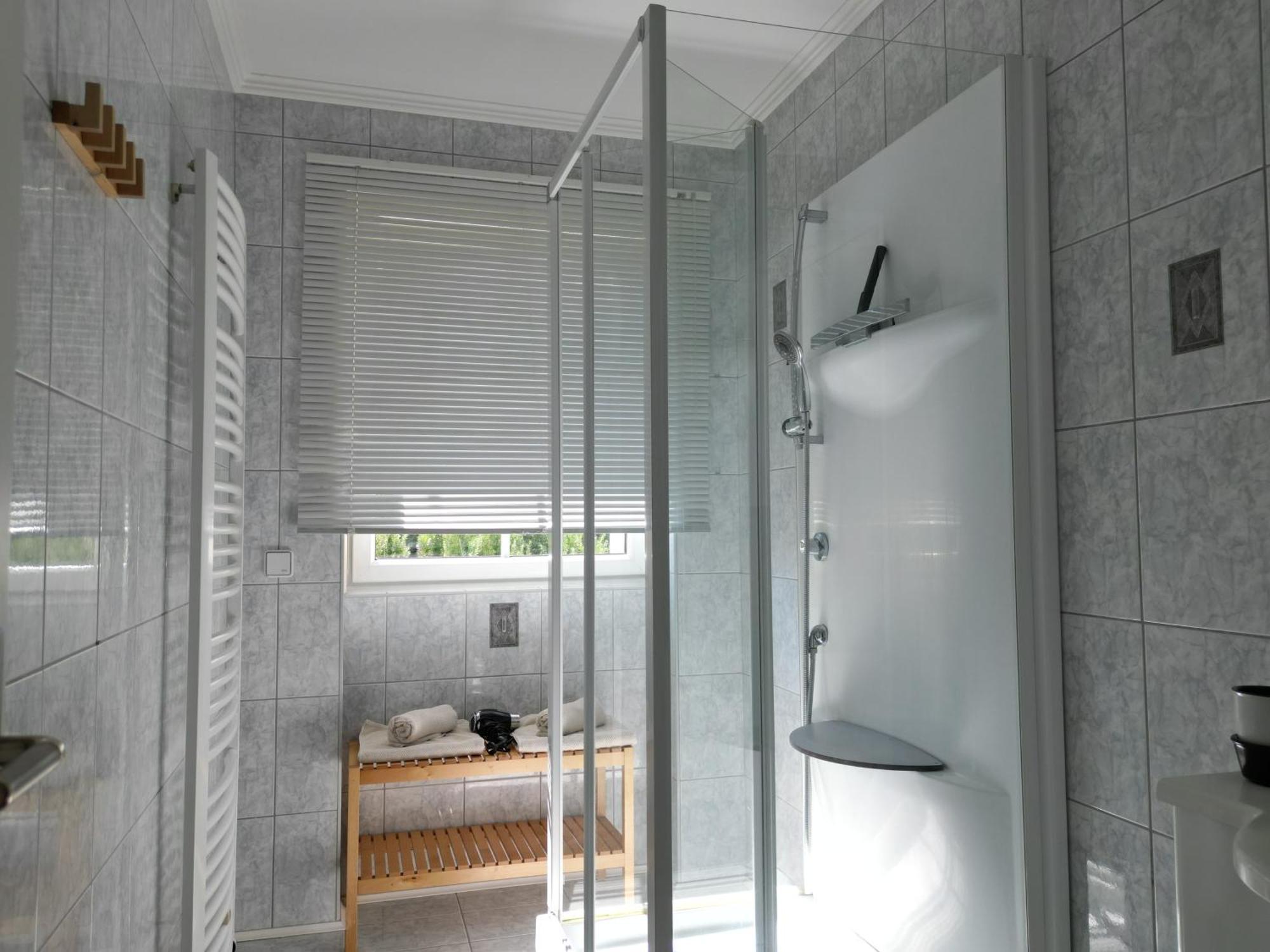 Villa Schaller - Apartment Krumpendorf ภายนอก รูปภาพ